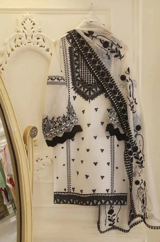 AGHA NOOR-3PC LAWN HEAVY EMBROIDERED SHIRT WITH EMBROIDERED BAMBER CHIFFON DUPATTA-BIC-3524