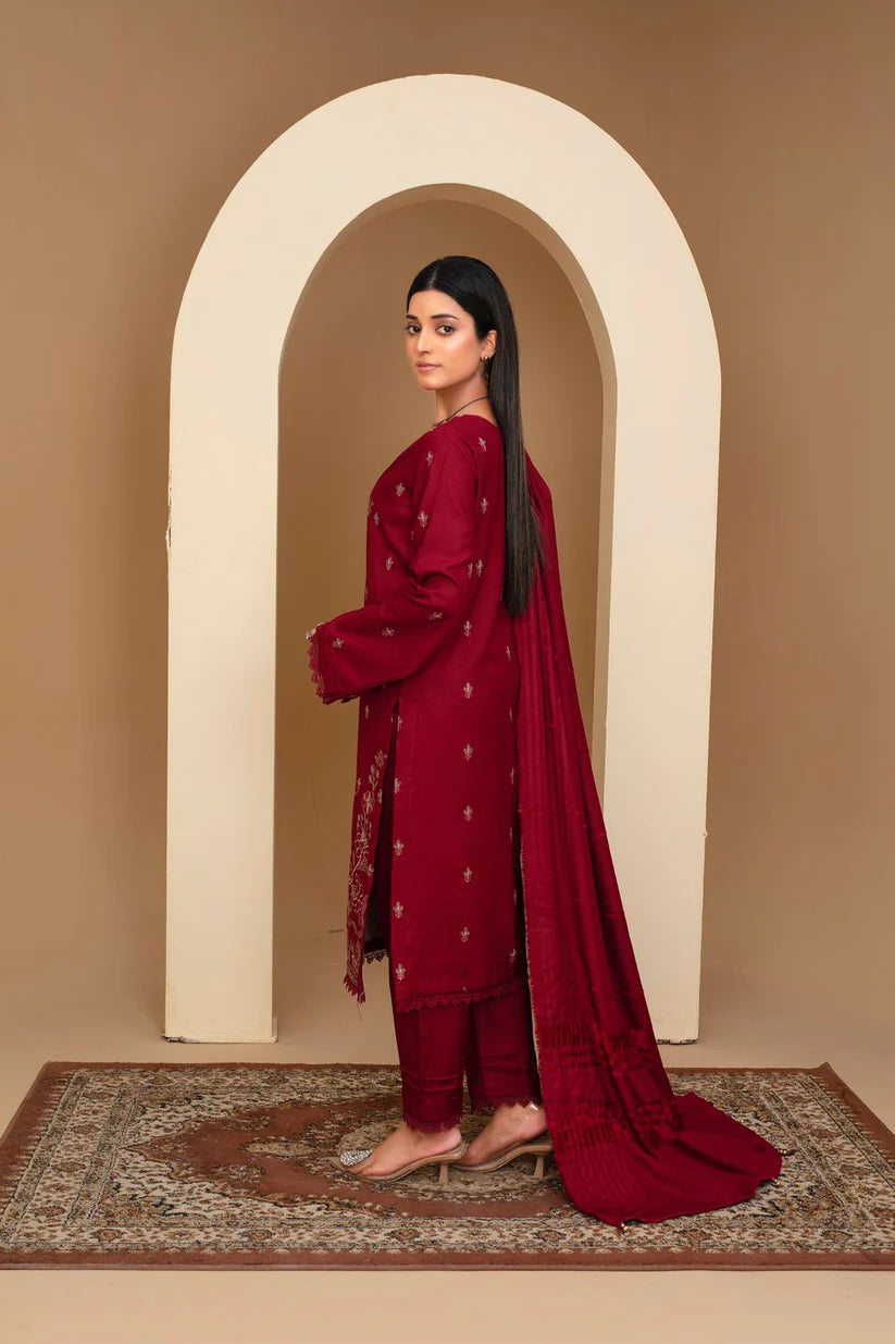 Momina Collection-3PC Dhanak Embroidered Shirt with Velvet Dhanak Shawl and Trouser-BIC-2678 M