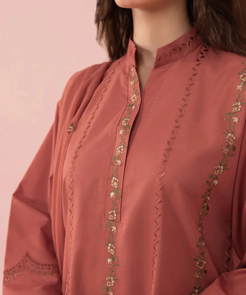 SAPPHIRE -3PC LAWN EMBROIDERED SHIRT WITH BAMBER CHIFFON EMBROIDERED DUPATTA-BIC-3542